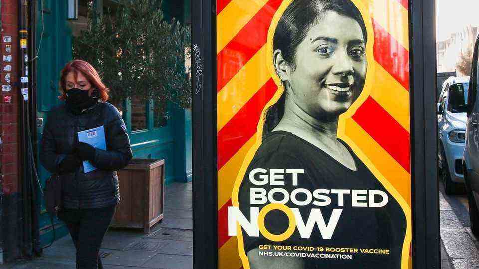 In London, the British government is massively promoting the booster vaccination