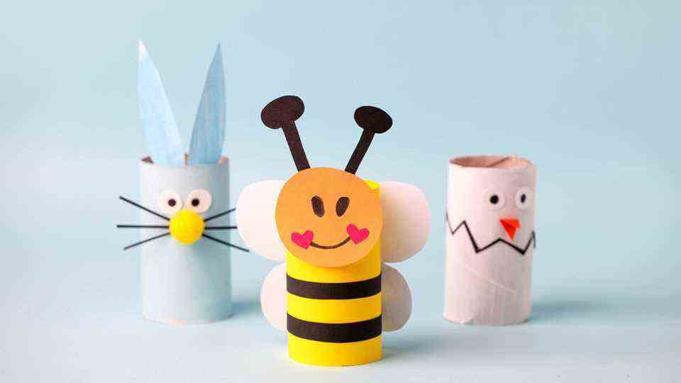 Creative craft idea with toilet roll