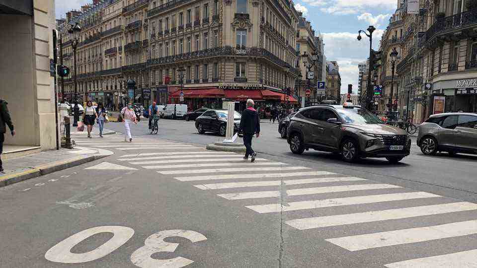 Most streets in Paris are now subject to a 30 km/h speed limit