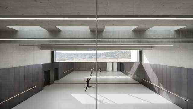 DAM Prize for Architecture: The John Cranko Ballet School in Stuttgart by Burger Rudacs Architekten.