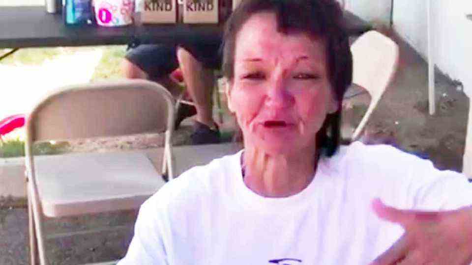 Volunteer action moves homeless woman to tears