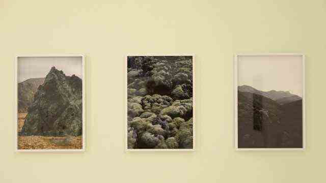 Ismaning: Art by the namesake: Works by Hans Jürgen Kallmann show Norwegian and Icelandic landscapes.