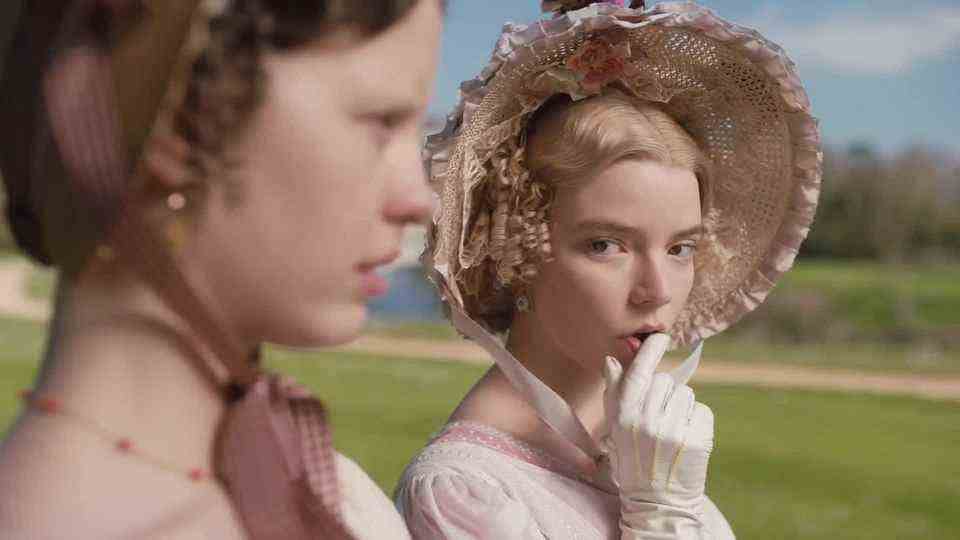 Also the latest film adaptation of "Emma"  remains true to the privileged idyll - spiced up with a few feminist sentences.