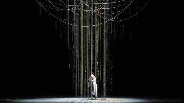 Bavarian State Opera: The forester (Wolfgang Koch) chases a vixen out of love frustration.