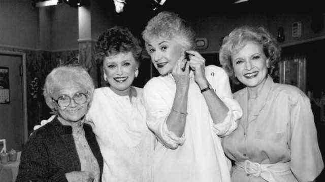 Obituary for Betty White: The heroines of the series "Golden Girls" 1985: Estelle Getty, Rue McClanahan, Bea Arthur and Betty White.