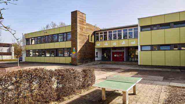 Budget Kirchseeon: The school in Eglharting has to be renovated, which could cost the municipality of Kirchseeon up to 20 million euros.