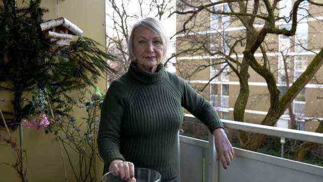 Densification in Schwabing-West: Anna Steffny can still see the green trees from her balcony.