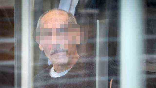 Higher Regional Court Koblenz: Anwar R. is said to have been responsible for torturing thousands of people in a Syrian prison.