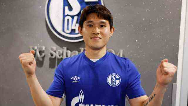 Fußball-Transfers im Winter: Willkommen auf Schalke: Dong-gyeong Lee.