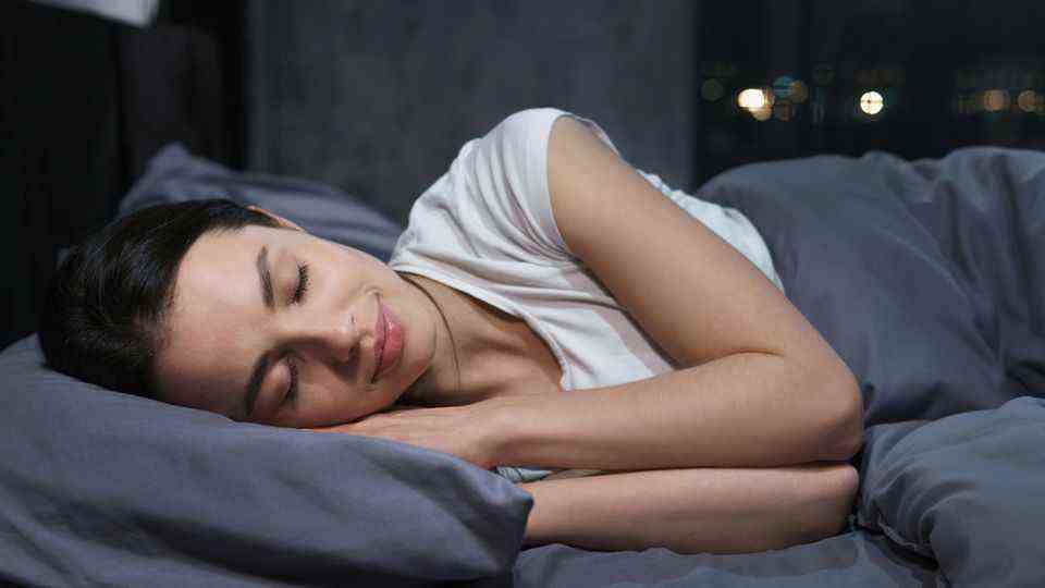 Finally sleeping better: These five tips can help