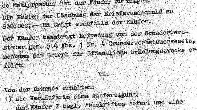 At Lake Starnberg: A snippet from the purchase contract from 1971 proves that there was a use for "public recreational purposes" was fixed.