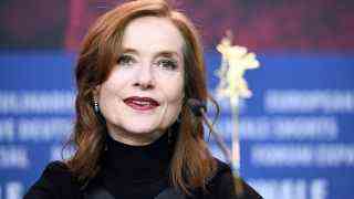 Archive image: French actress Isabelle Huppert at a Berlinale press conference.  (Source: dpa/M. Gambarini)
