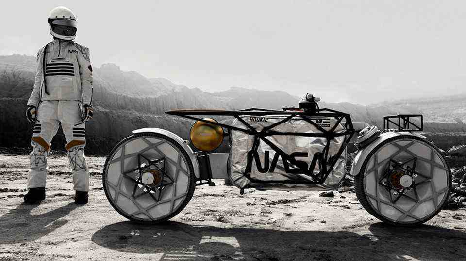 Space travel: German company Hookie designs motorcycles for the moon