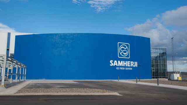 Fish scandal in Iceland: Fish company Samherij led a group of employees who systematically took action against critics, a chat transcript reveals.