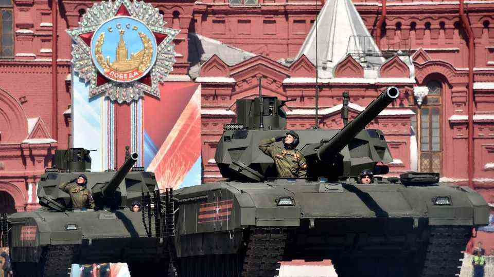 The army is to be the first formation to be equipped with the new T-14 Armata tank.