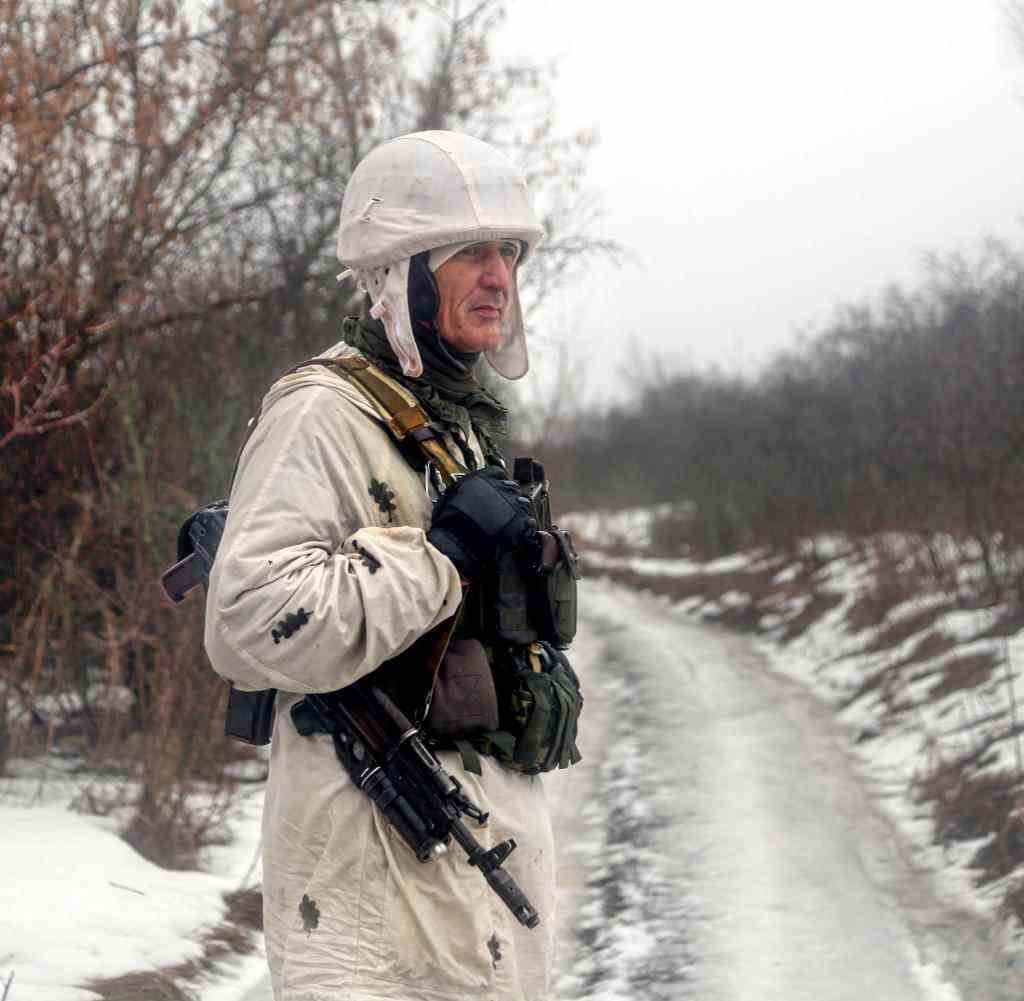 Ein Soldat der seit 2014 proklamierten Volksrepublik Luhansk in der Ostukraine