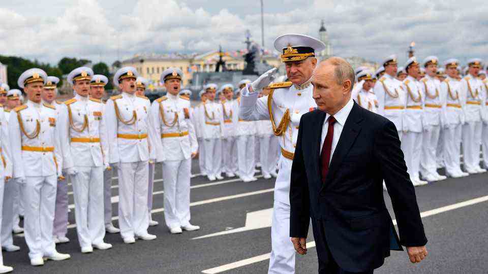 historian explains: "Putin stands in front of the Rubicon": What threatens the world should he transgress it