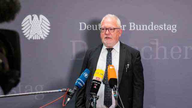 War in the Ukraine: The defense politician Hellmich in the Bundestag.
