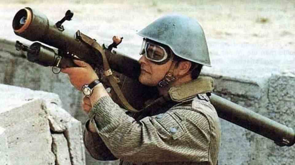 The manpads come from NVA stocks.