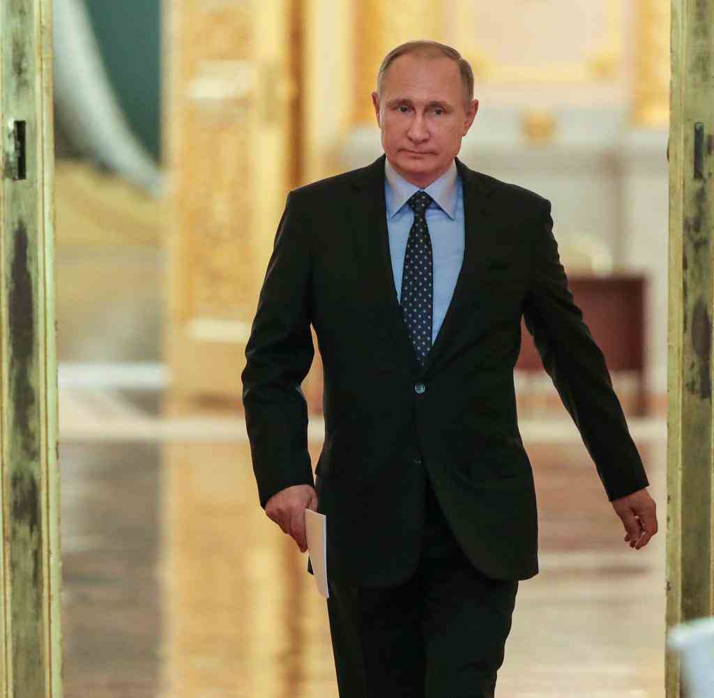 Putin chairs meeting of Russia's State Council and Commission for