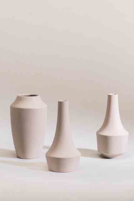 Bouquets: For broken flowers and souvenirs from a walk: mini vase set in taupe by Studio Drei (54 euros).