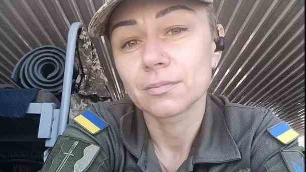 Olga Semidjanova: Die Ärztin ging nach der russischen Annexion der Krim 2014 zur Armee. (Quelle: Screenshot/Facebook@SashaSemidyanova)