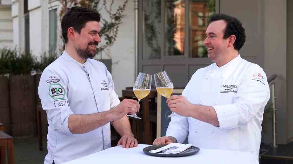 Top organic chefs Sebastian Junge and Marcello Gallotti