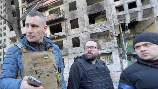 Vitali Klitschko: Der Bürgermeister von Kiew befindet sich wohl derzeit noch im Kriegsgebiet. (Quelle: imago images/CTK Photo)