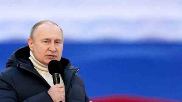 Wladimir Putin: Der russische Präsident bei seiner Rede zum achten Jahren der Annexion der Krim. (Quelle: Reuters/RIA Novosti Host Photo Agency/Alexander Vilf)