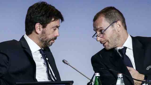 Super League: Uefa President Aleksander Ceferin (right) and Andrea Agnelli, the boss of Juventus Turin, have very different positions on the future of European club football.