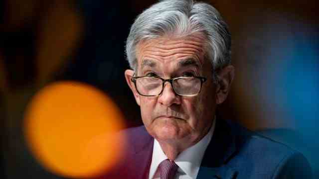 Inflation wave: Delicate operation: Fed chief Jerome Powell, here at an appearance in December 2020, is in danger of stalling the economy with rate hikes that are too rapid.
