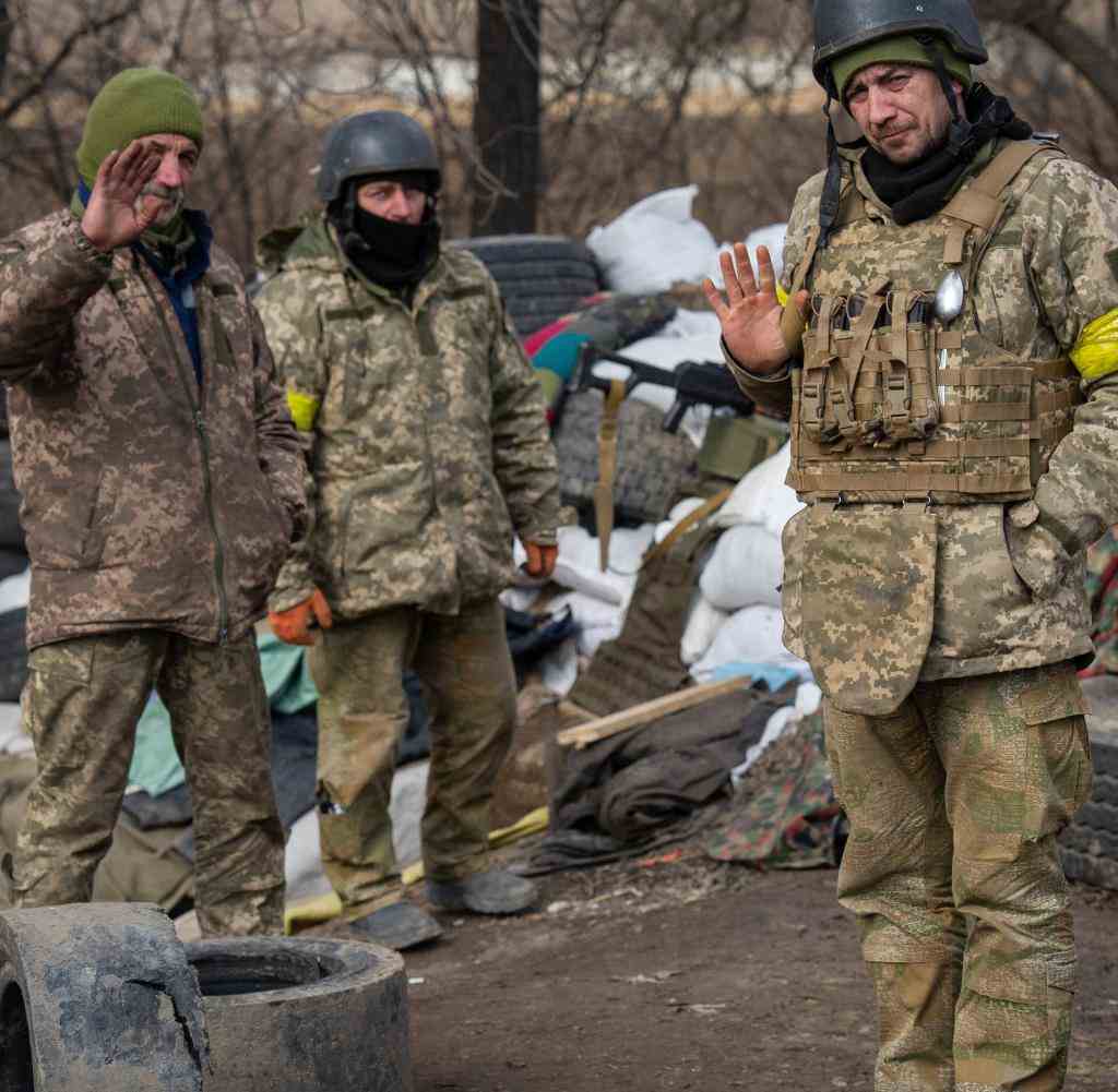 Ukrainian soldiers at the front in Mykolaiv in the south of the country