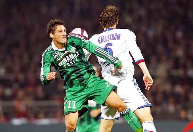 Trained at OL, Jérémy Clément changed sides from 2011 by defending the green jersey of ASSE.