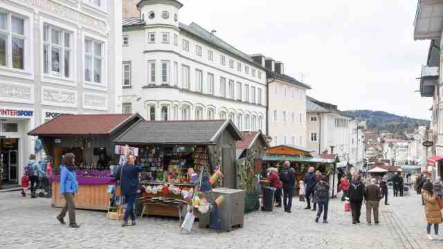 Tölz Easter market: 30 huts, including five gastro stands, are lined up at the Tölz Easter market.  It is open daily from 11 a.m. to 6 p.m. until April 18, it is only closed on Good Friday.