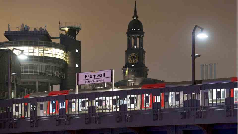 Subway at Baumwall station in Hamburg