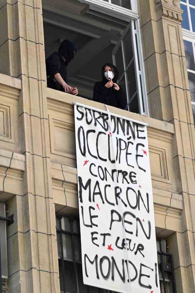 A banner on the Sorbonne University, Thursday April 14, 2022.