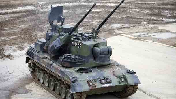 Der Kampfpanzer Gepard kann mit seinen zwei 35-Millimeter-Kanonen Ziele in der Luft und am Boden bekämpfen. (Quelle: Thomas Imo)