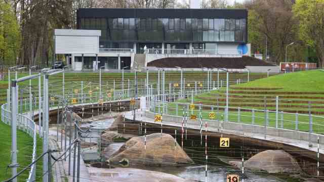 Augsburg: Like new: The canoe slalom competition course in Augsburg has been renovated from the ground up for more than 20 million euros.  The canoe slalom world championships are to take place there in the summer.