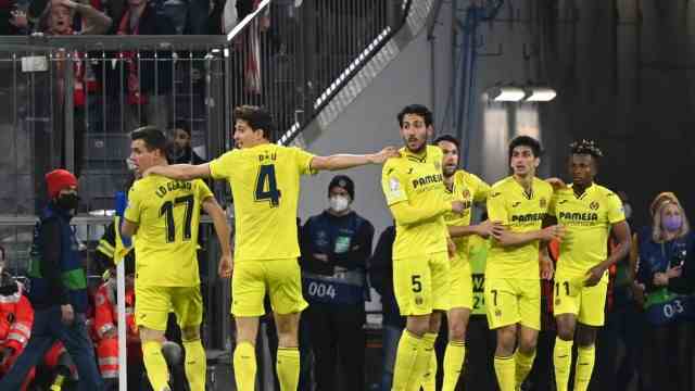 Champions League vs Villarreal: The Villareal players celebrate the 1-1 draw.