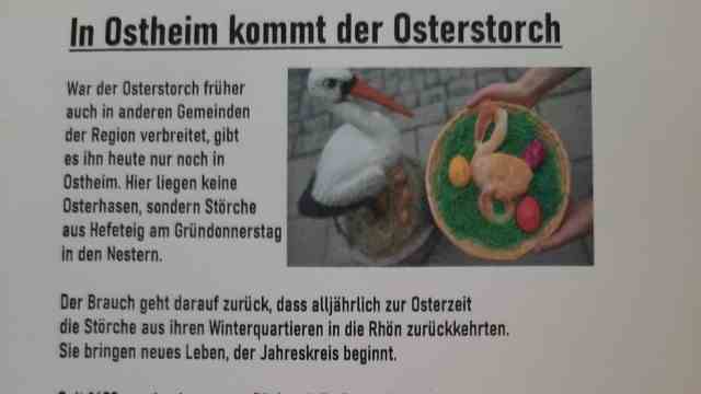 Bavarian Easter traditions: A unique product made of yeast dough: they have been baking the Easter stork in Ostheim since 1683.