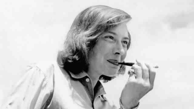 "Loving Highsmith" in the cinema: "Writing is the only way to feel respectable"said prolific writer Patricia Highsmith