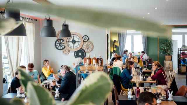 SZ series "Have a nice breakfast around Munich": The Café Brandwerk now has many regular guests, who mainly come for breakfast.