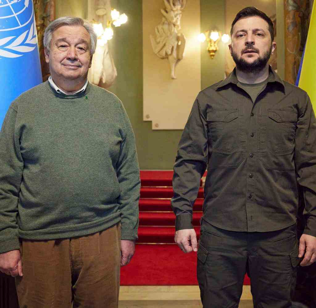 Wolodymyr Selenskyj mit Antonio Guterres bei ihrem Treffen in Kiew