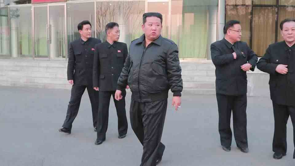 Jailbreak: How strictly Kim Jong-un monitors his population's smartphones - and how they fight back