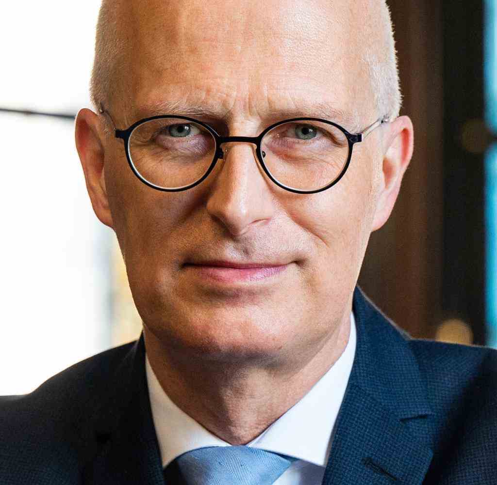 Sozialdemokrat und Mediziner Peter Tschentscher, 56, ist seit März 2018 Erster Bürgermeister von Hamburg