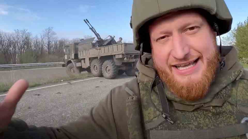 Krieg in der Ukraine: Gegenappell an Scholz: Intellektuelle plädieren für Waffenlieferung – Habeck hat keine Angst vor dritten Weltkrieg