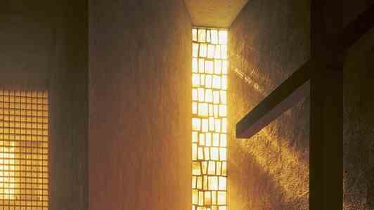 Barragán archive in Weil am Rhein: Barragán was a master of light and thus a source of inspiration for subsequent architects such as Tadao Ando.  Chapel of the Capuchin Convent in Tlalpan, Mexico City, 1954-1963.