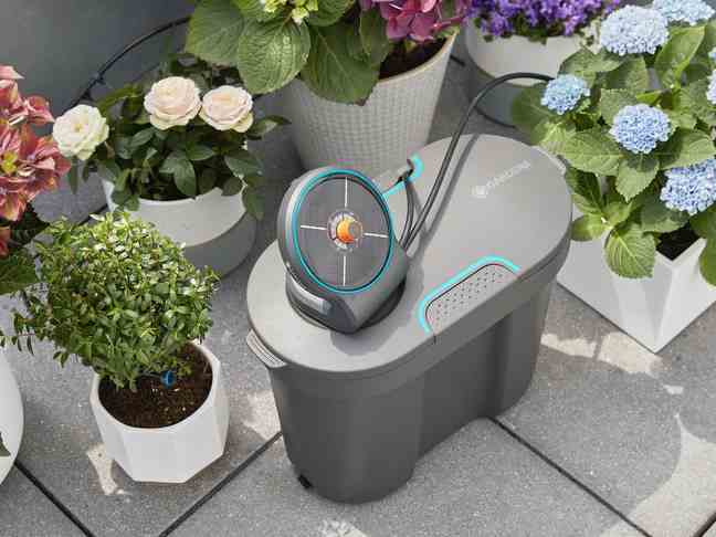The Aquabloom solar-powered automatic watering system from Gardena.
