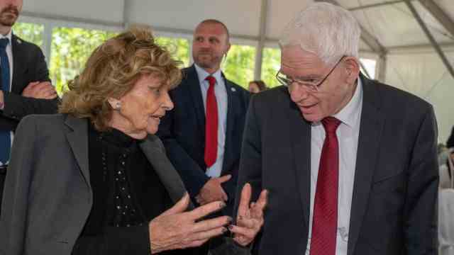 Passion Play Oberammergau: Charlotte Knobloch, President of the Jewish Community in Munich and Upper Bavaria, and Josef Schuster, President of the Central Council of Jews in Germany, attended the state reception.