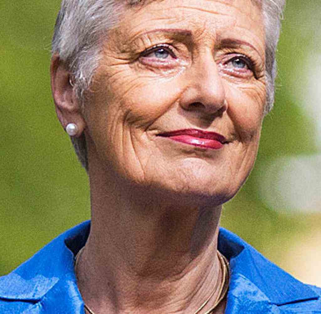 Die frühere Grünen-Bundestagsabgeordnete Marieluise Beck, 69, ist Direk­to­rin Ostmitteleuropa/​Osteuropa am von ihr mitgegründeten Zentrum Liberale Moderne